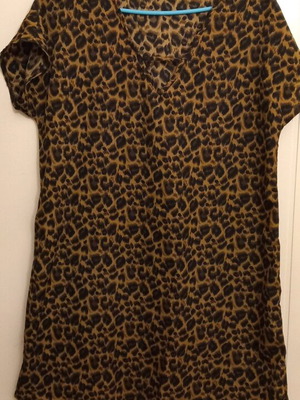 Leopard dress like new, size L, black and brown