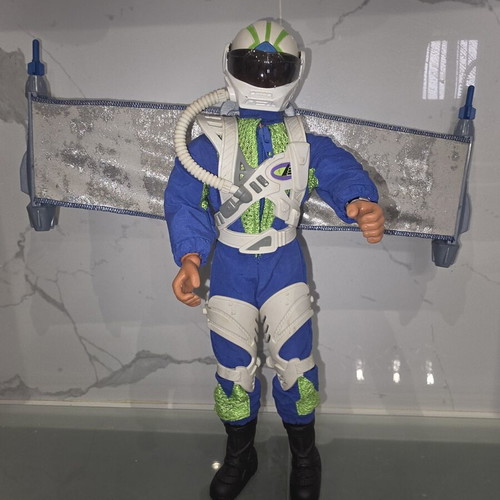Max Steel Sky Strike 1999 complete set like new