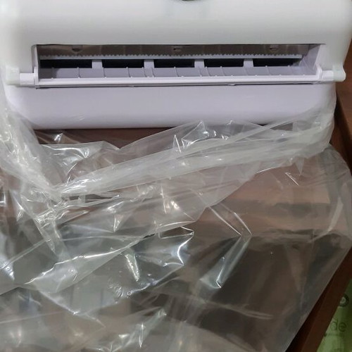 Professional hand towel dispenser new
