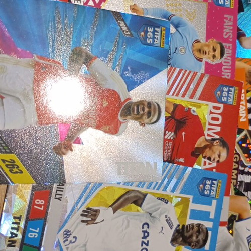Football cards like new, pack of 10 assorted