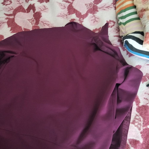 H&M Move sports jacket used, size Medium, purple with shiny texture