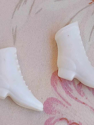 Bibi Bo white boots used