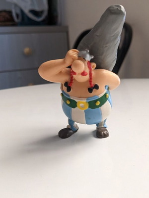 Obelix figure like new, 11 cm height