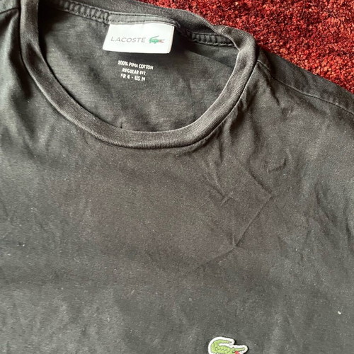 Lacoste t shirt like new, size M, black