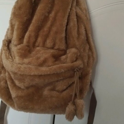 Fur backpack like new, brown-beige