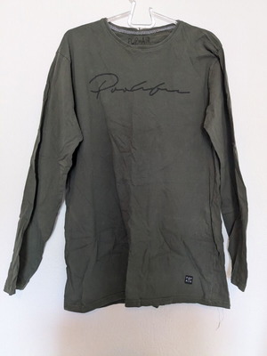 Long-sleeve shirt used, olive color, size L