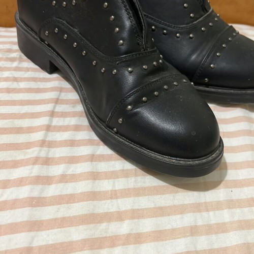 Oxfords shoes black with silver details size 39 like new