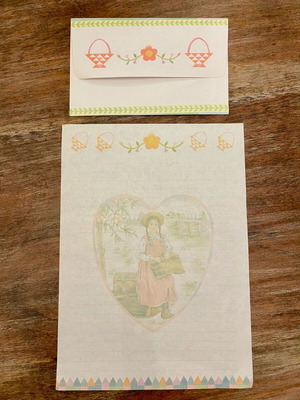 Vintage letter writing set like new