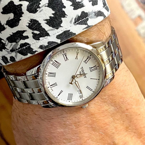 TISSOT classic watch used quartz with sapphire crystal
