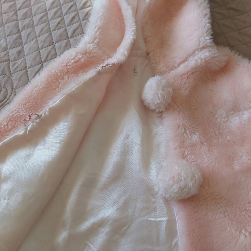 Fur cape for 2-3 year old girl like new, pink eco-friendly