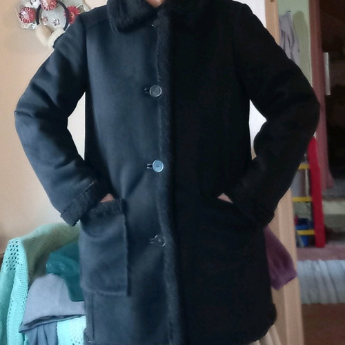 Zara coat used, black suede, size L