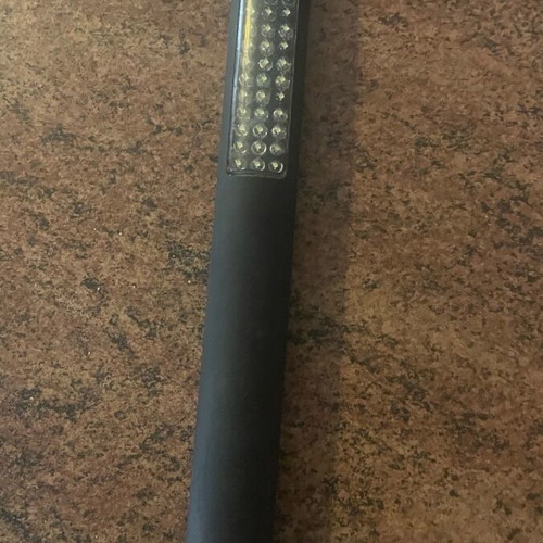 Pocket magnet flashlight like new, very functional
