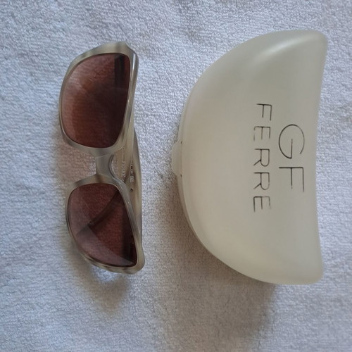 Gianfranco Ferre vintage glasses like new, colorful with original case