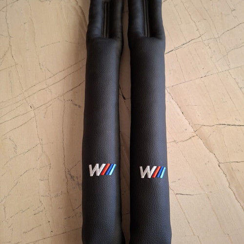 BMW seatbelt cushions new