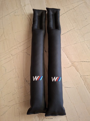 BMW seatbelt cushions new