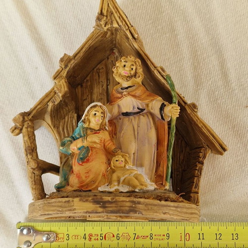 Christmas decorations used, pack