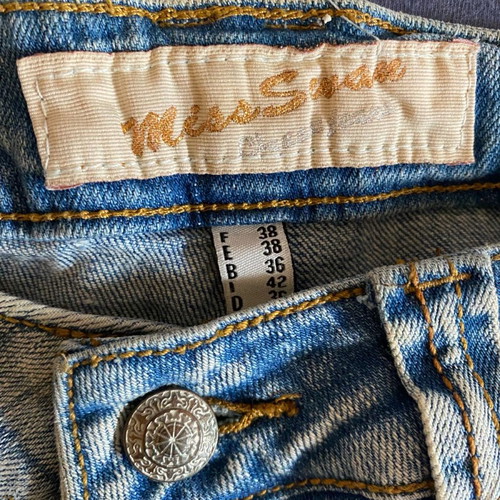 Jeans capri pants worn slightly, size 38
