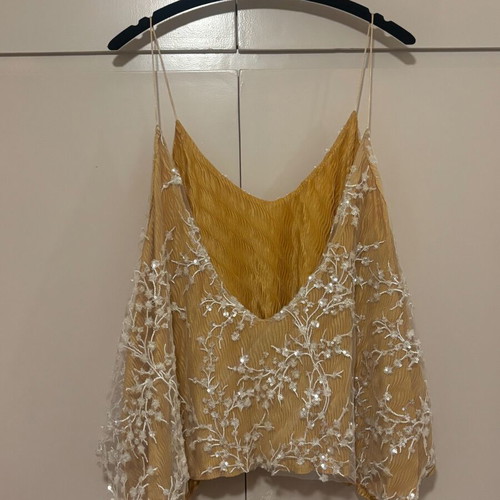 NidoDileda top with open back, yellow and white