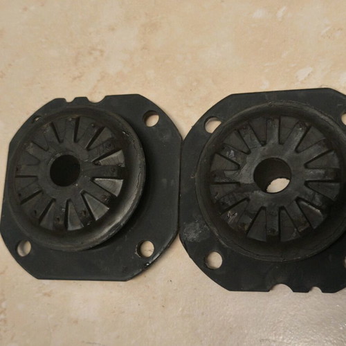 Front shock absorber mounts A33 new, pair