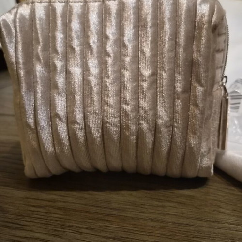 Helena Rubinstein small toiletry bag new, beige and gold