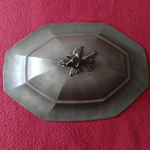Vintage pewter soup tureen and tray from France like new