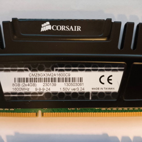 DDR3 RAM Corsair Vengeance 8GB like new, 1600MHz speed
