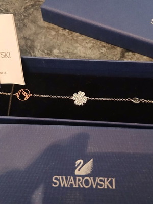 Swarovski bracelet, new with guarantee and gift box