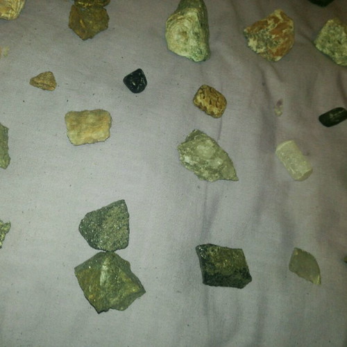 Rare rocks like new, pack of 30 pieces