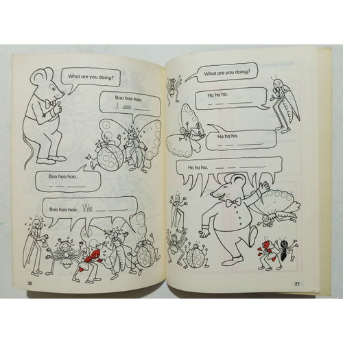 Mr Black Ant and Mrs Red Ant English learning book new