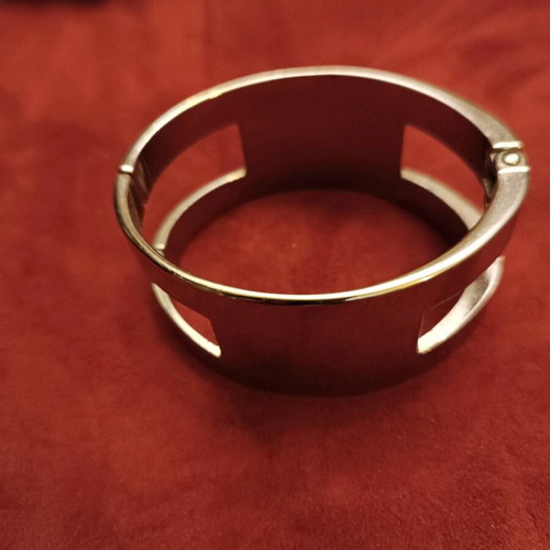 Wide bracelet 3 centimeters made of steel