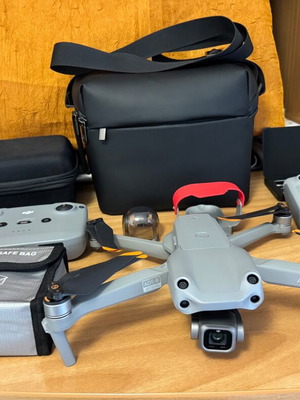 DJI Air 2s Combo drone like new with DJI RC control and 5 batteries