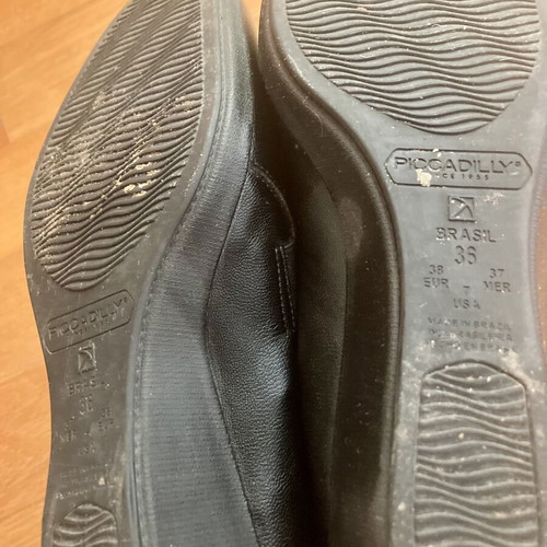 Piccadilly shoes size 38 like new, comfortable platform pumps black