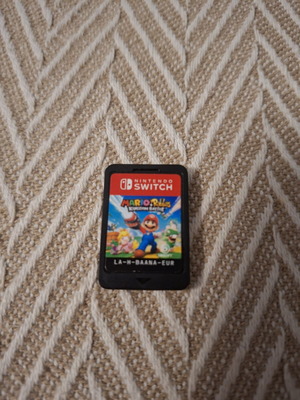 Mario + Rabbids Kingdom Battle Nintendo Switch game like new