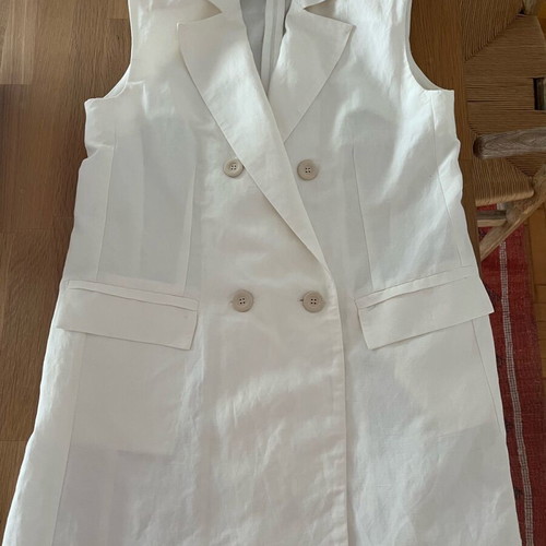 Long linen vest white new without tag