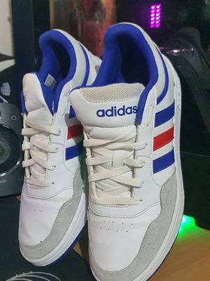Ανδρικά Παπούτσια Adidas και Puma Νο 44 σαν καινούργια, casual, άσπρα