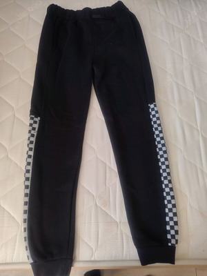 Tracksuit for 16-year-old boy with fleece inside, like new, black