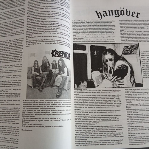 Violent Moshground #35 fanzine like new, 2001, Dutch