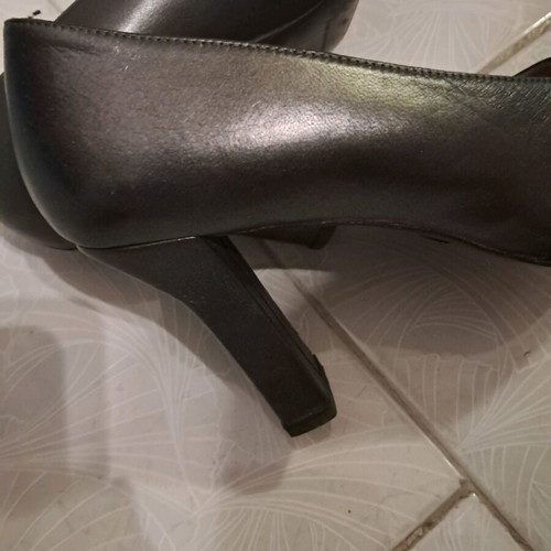 Kalogiropoulos leather pumps size 38 like new, 9cm heel