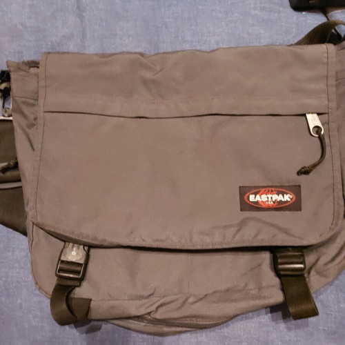Eastpak vintage shoulder bag 90s 00s like new gray