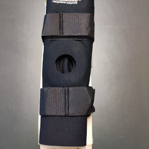 Knee brace with velcro and stays size M new