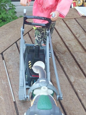 Action Man Polar Mission used figure with electronic sled and dog
