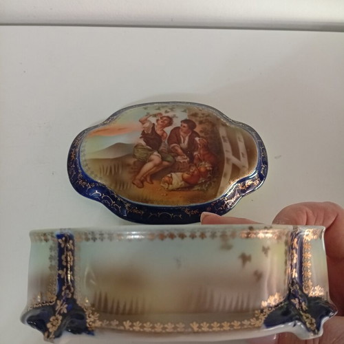 Vintage porcelain jewelry box cobalt blue and gold