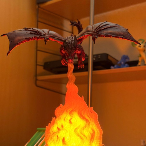 Dragon 3D LED Table Lamp with Flame Effect new