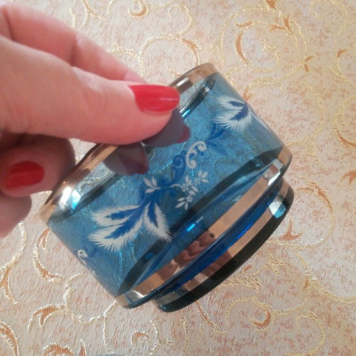 Decorative vases like new, set of 3 with gold finish
