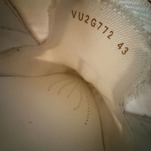 Valentino Garavani VLTN slip-on sneakers white like new size 43