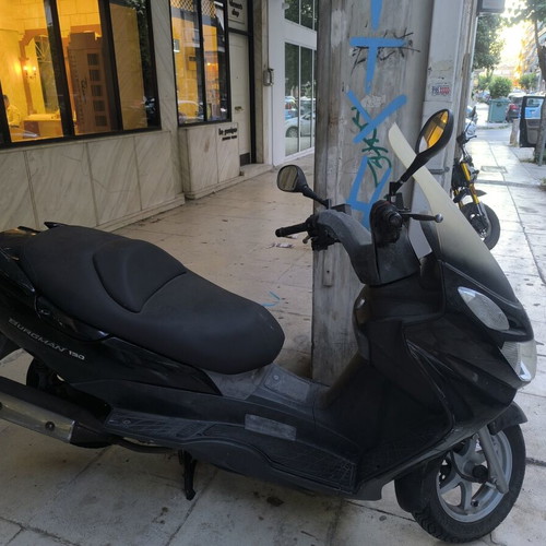 Suzuki AN 150 Burgman scooter used, 2006, for spare parts