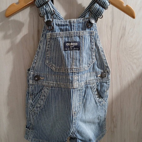 Oshkosh blue striped overalls 9 months like new