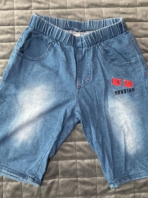 Children's blue bermuda shorts used, age 10