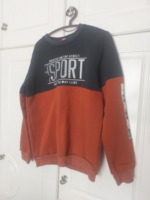 Kids sweatshirt like new, size 164 cm for 14 years old