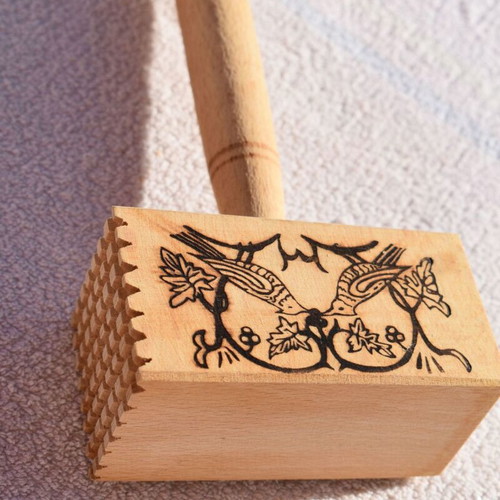 Wooden meat tenderizer new, for schnitzel